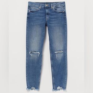 H&M “& Denim” GIRLFRIEND FIT Jeans